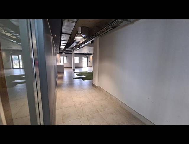 BUSINESS PROPERTY TO RENT IN VORNA VALLEY